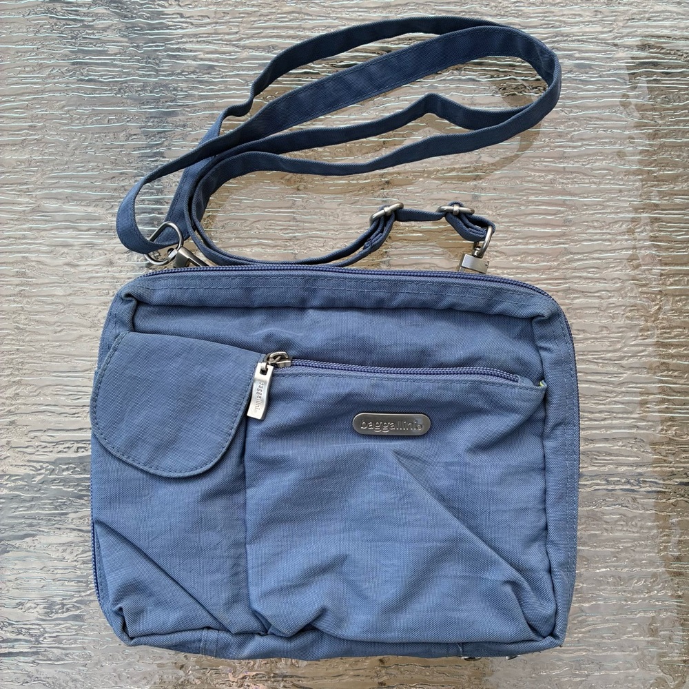 Baggallini Blue Nylon Crossbody Waist Bag